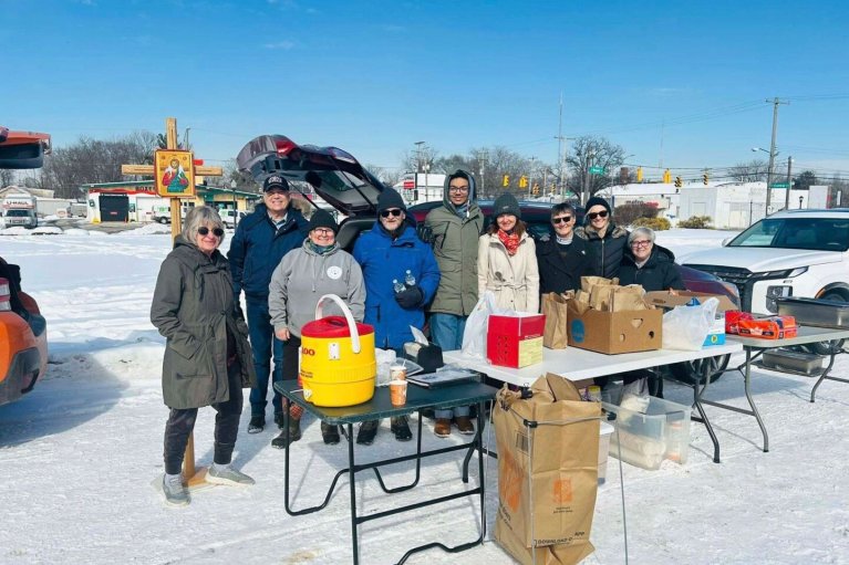 A group of volunteers from St. Matthew’s, Westerville joined St. John’s, Columbus’ Street Church ministry last February.